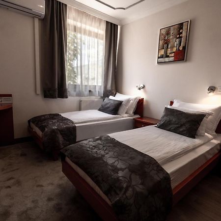 Ilidža Hotel Bosna 1 מראה חיצוני תמונה