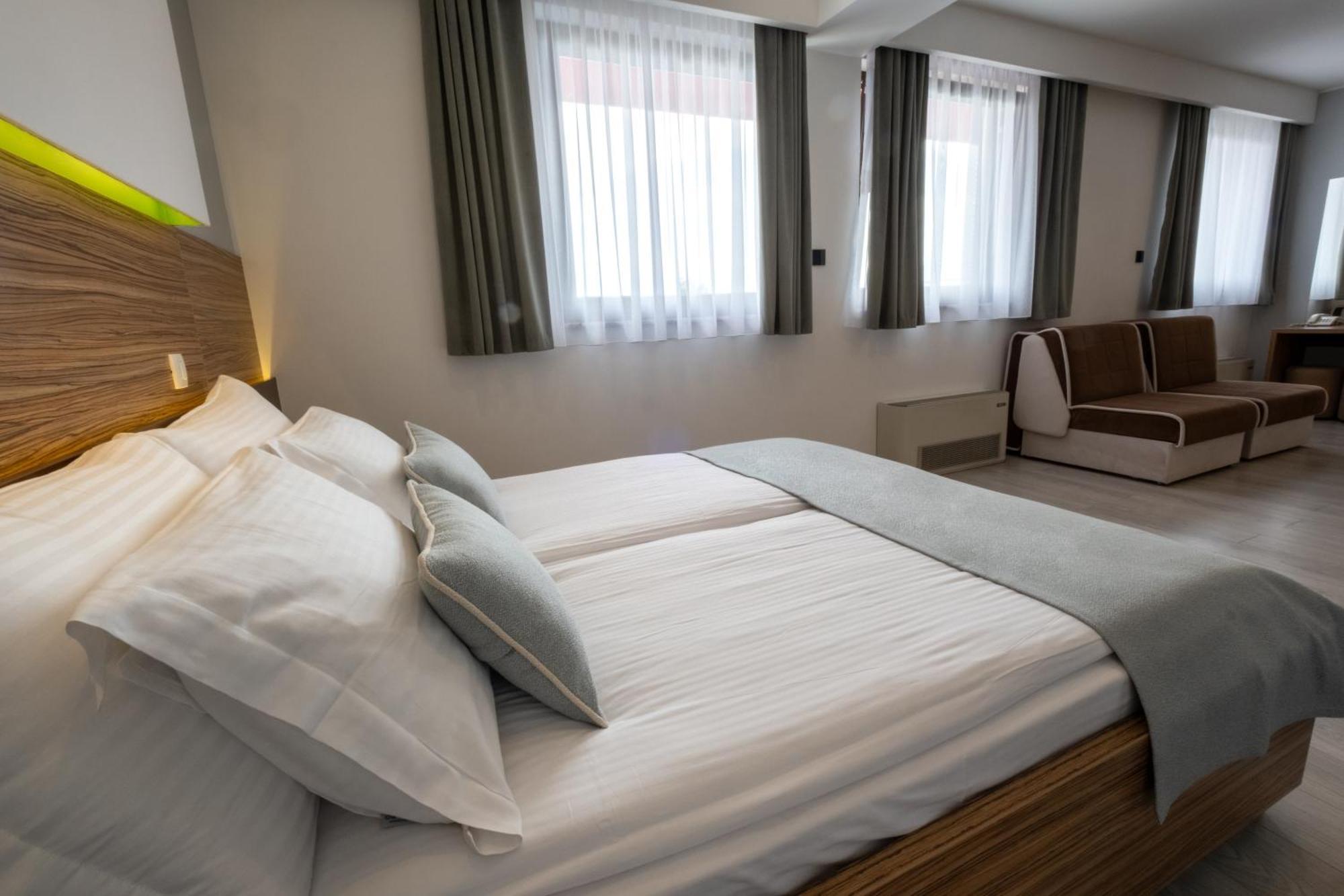 Ilidža Hotel Bosna 1 מראה חיצוני תמונה